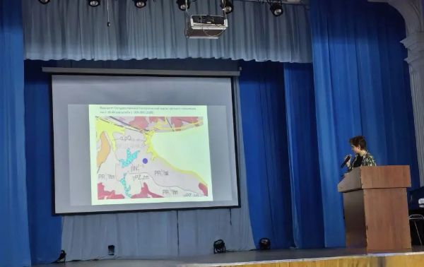 share-photo-12444013500