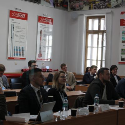 Студент геологического факультета успешно представил свое исследование на международной конференции в Казани